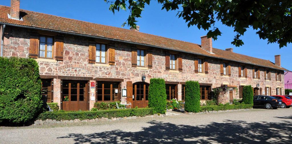 Hotel Le Dahu Parigny (Loire)