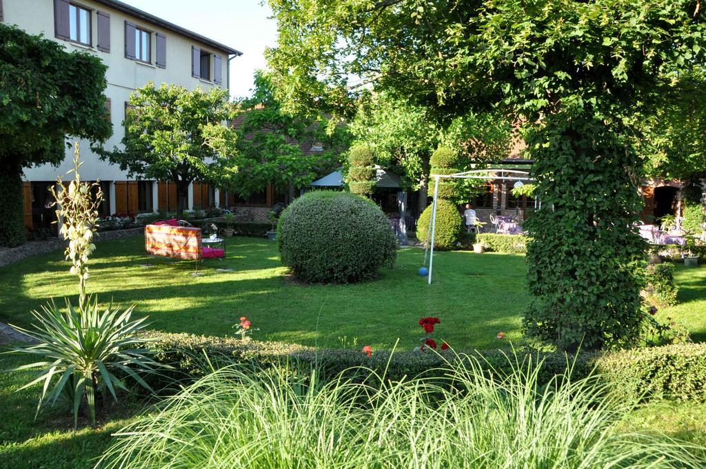 Hotel Le Dahu 2*
